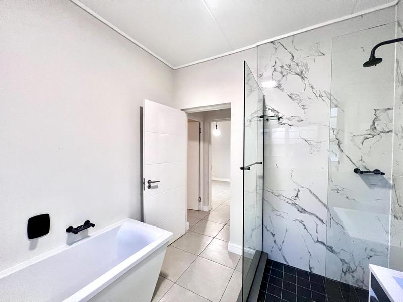 To Let 3 Bedroom Property for Rent in The Huntsman Western Cape